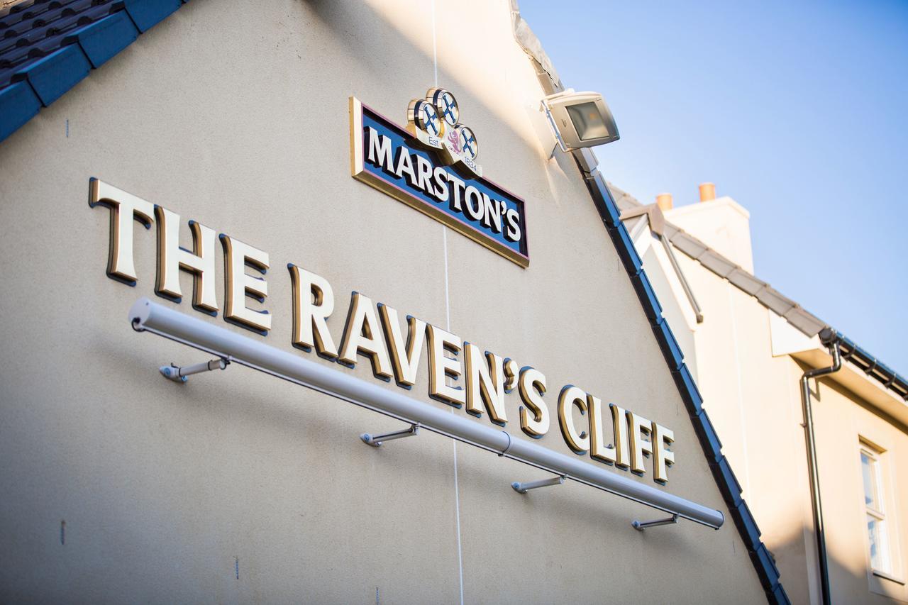 The Raven'S Cliff Lodge By Marston'S Inns Motherwell Exterior photo